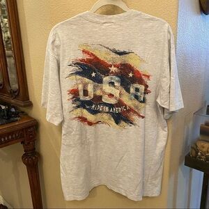 Vintage CRAZY SHIRTS Men Light Gray USA Graphic T-Shirt Size Large-Made in USA